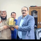 سلطة لحج تكرم الجعفري درع” الوفاء والاخلاص” تقديراً لجهوده المتميزة