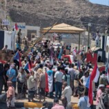 الحشود الجنوبية تعيد فتح مقر الأمانة العامة بجولدمور