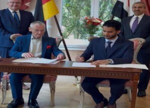 (أبين) تستعيد قطعتين أثريتين من متحف ألماني في برلين