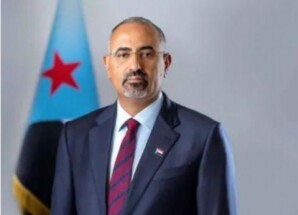 رؤية ثاقبة واستراتيجية حكيمة.. الرئيس الزُبيدي يقود سفينة الجنوب نحو بر الأمان
