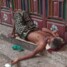 حالات إغماء في العاصمة عدن جراء موجات الحر الشديد وسط انهيار للكهرباء