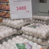 انخفاض أسعار البيض في عدن يبعث الأمل في نفوس الأهالي