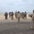 شبوة ..إجبار لجنة صرف الرواتب “يداً بيد” على مغادرة مقر اللواء الثاني مشاة بحري