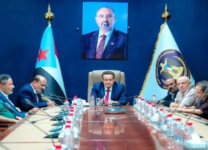 الرئيس الزُبيدي يؤكد المضي نحو تحقيق أهداف شعب الجنوب ويحذر القوى الشمالية