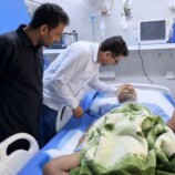بتوجيهات الحالمي.. النقيب والعلوي يزوران المناضل علي عبده طاهم للاطمئنان على صحته في مستشفى الجمهورية