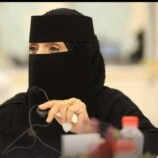 انتقالي لحج يدعو حرائر لحج للاحتشاد المهيب صباح غد الخميس أمام مبنى السلطة المحلية بالمحافظة ، رفضاً للإفراج عن الإرهابيين وتنديداً بتدهور الخدمات