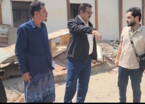 مدير عام البريقة يطلع على مساحة مشروع مبنى الأحوال المدنية والسجل المدني بالمديرية