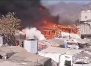 حريق في مخيم للاجئين الصوماليين بسيئون يدمر 15 مسكناً